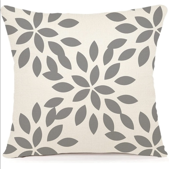 Pillow-Yama-Gray: Pillow cover set of 4 - Picture 5 of 13